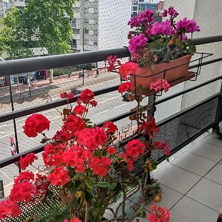 Levallois-Perret -Porte De Paris Екстер'єр фото